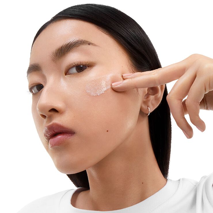 Kem Chống Nắng Airthin UV Defender SPF 50+